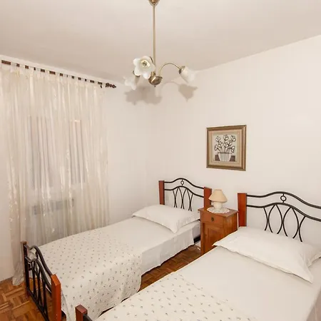 With Parking Space - 6249 * Molat