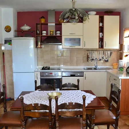 With Parking Space - 6249 Apartamento *