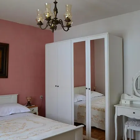 With Parking Space - 6249 Apartamento *