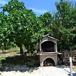 Apartman With Parking Space - 6249