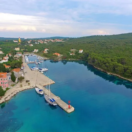 Appartement With Parking Space - 6249