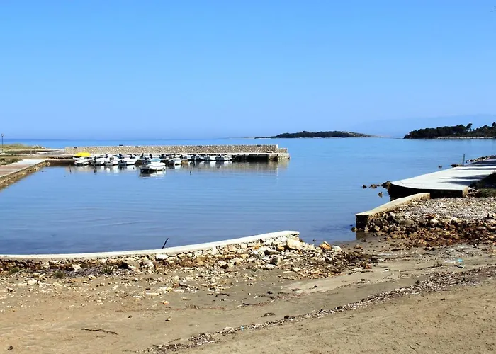 With Parking Space - 6249 Molat