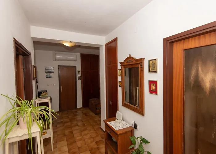 With Parking Space - 6249 Molat